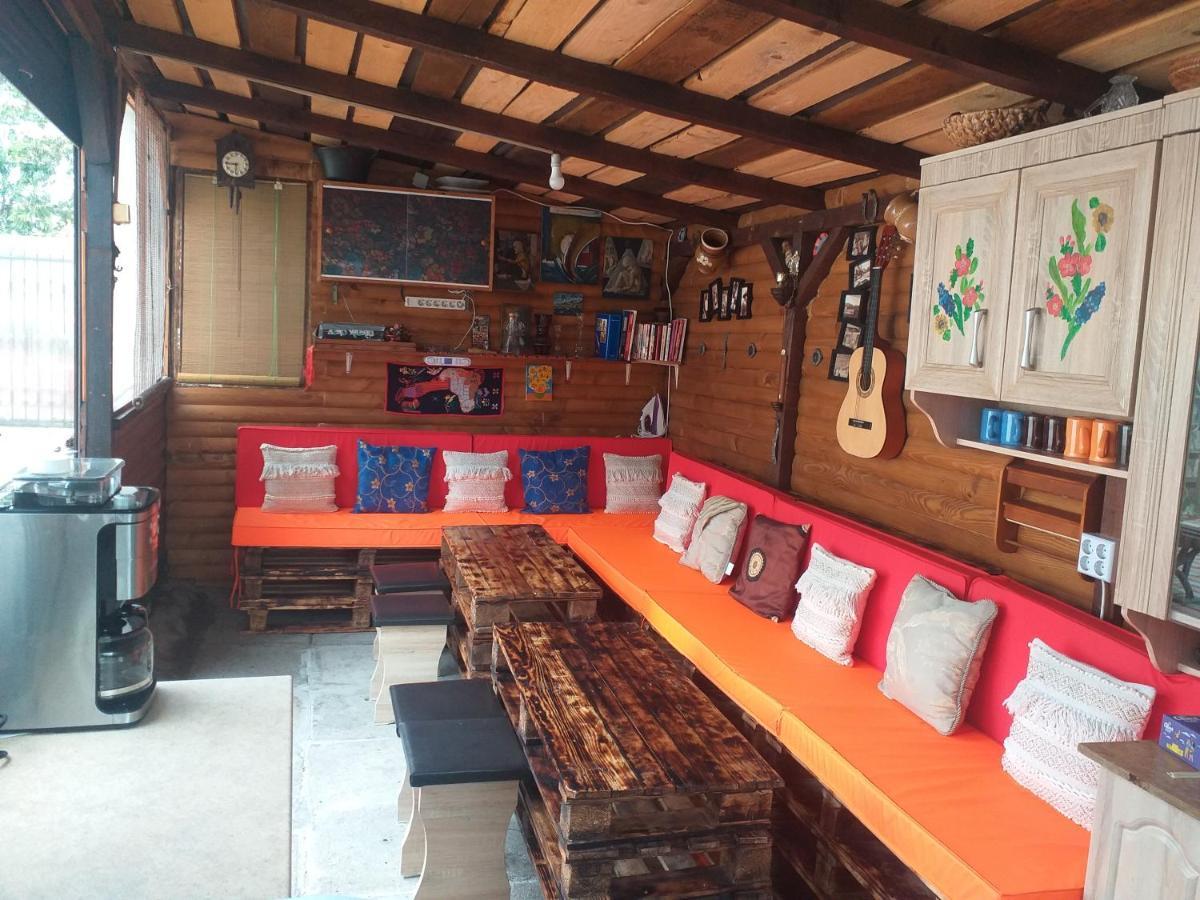 Casa Mola Lägenhet Mangalia Exteriör bild
